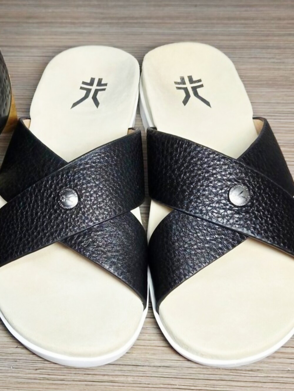 KURU Breeze Orthotic Sandals Women’s 7 Wide-Jet Black Leather Crisscross NEW!!!